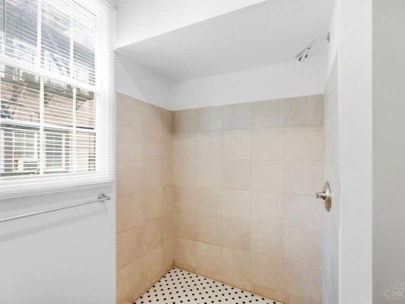 589 Blair Avenue, Cincinnati, OH 45229 Photo 20