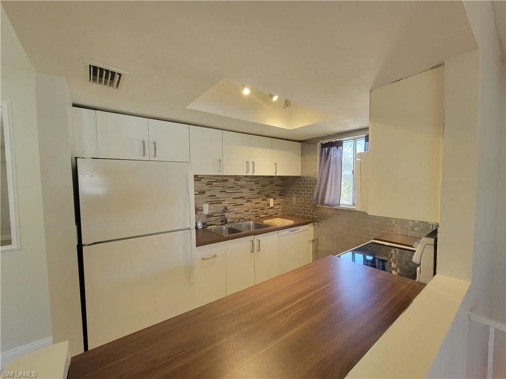 3284 Royal Canadian Trce , Unit 4, Fort Myers, FL 33907 Photo