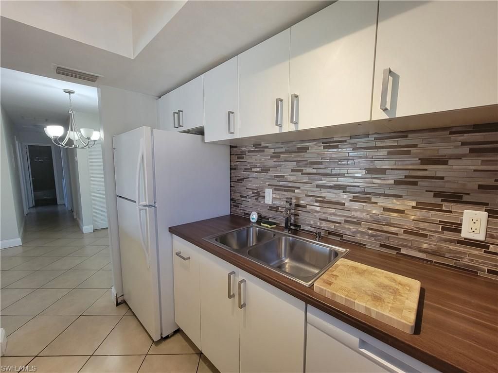3284 Royal Canadian Trce , Unit 4, Fort Myers, FL 33907 Photo
