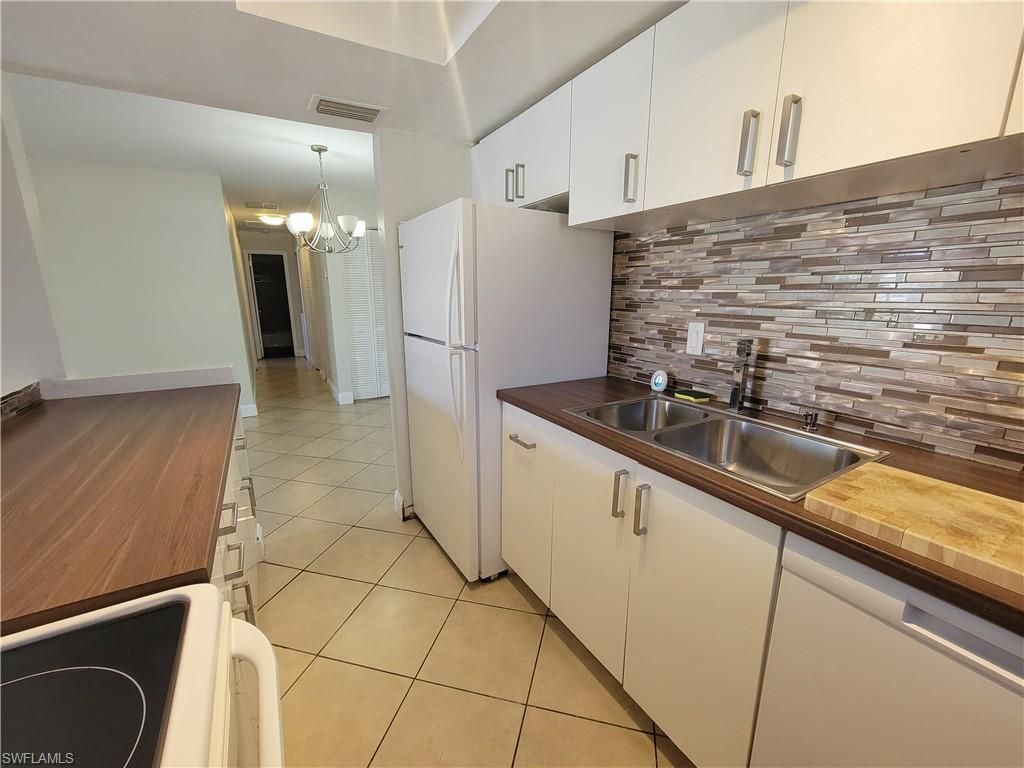 3284 Royal Canadian Trce , Unit 4, Fort Myers, FL 33907 Photo