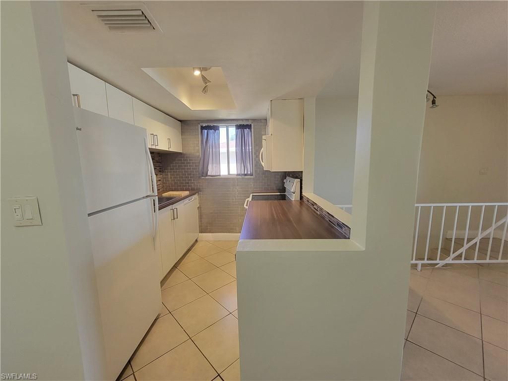 3284 Royal Canadian Trce , Unit 4, Fort Myers, FL 33907 Photo