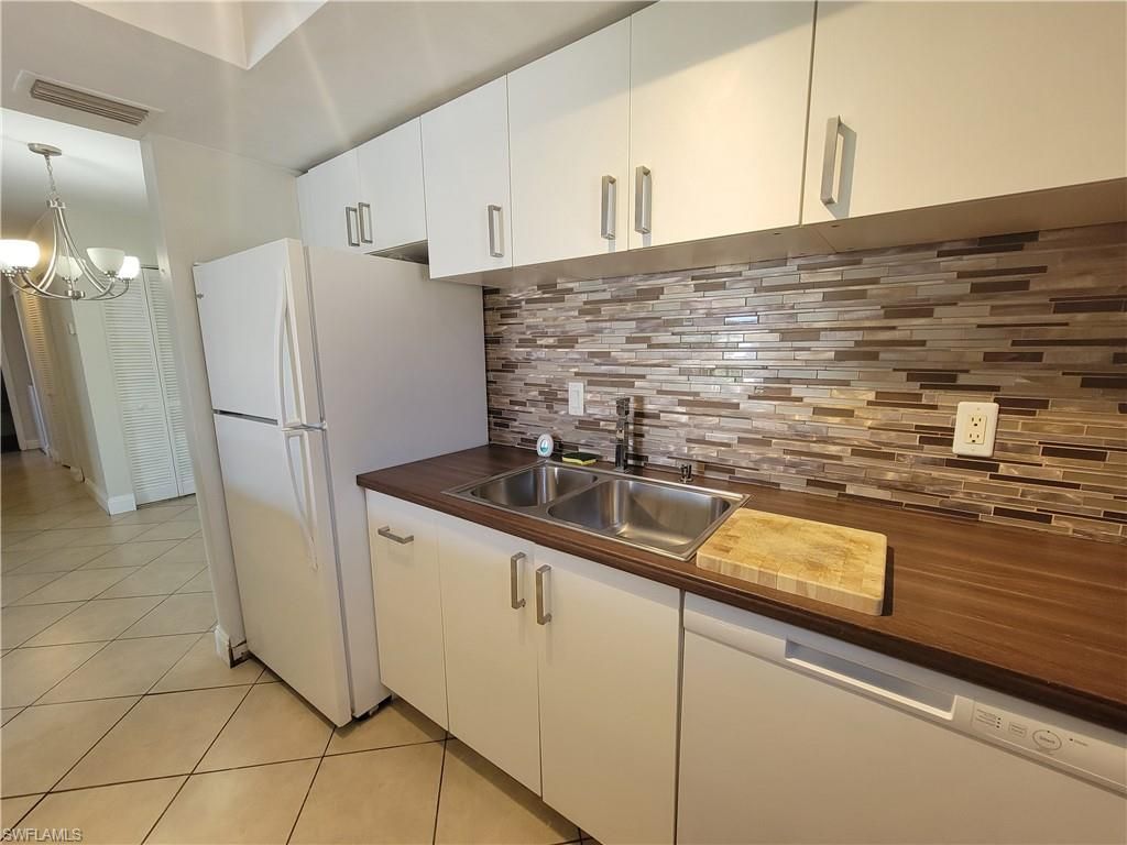 3284 Royal Canadian Trce , Unit 4, Fort Myers, FL 33907 Photo