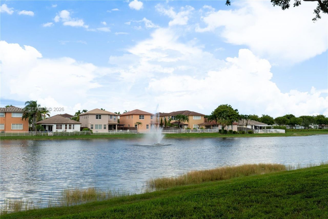 11101 NW 83rd St , Unit 201, Doral, FL 33178 Photo