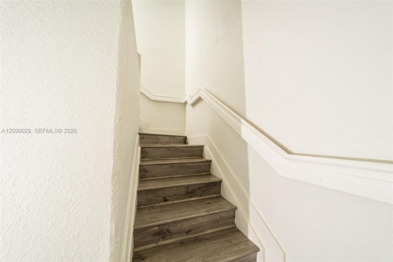 11101 NW 83rd St , Unit 201, Doral, FL 33178 Photo