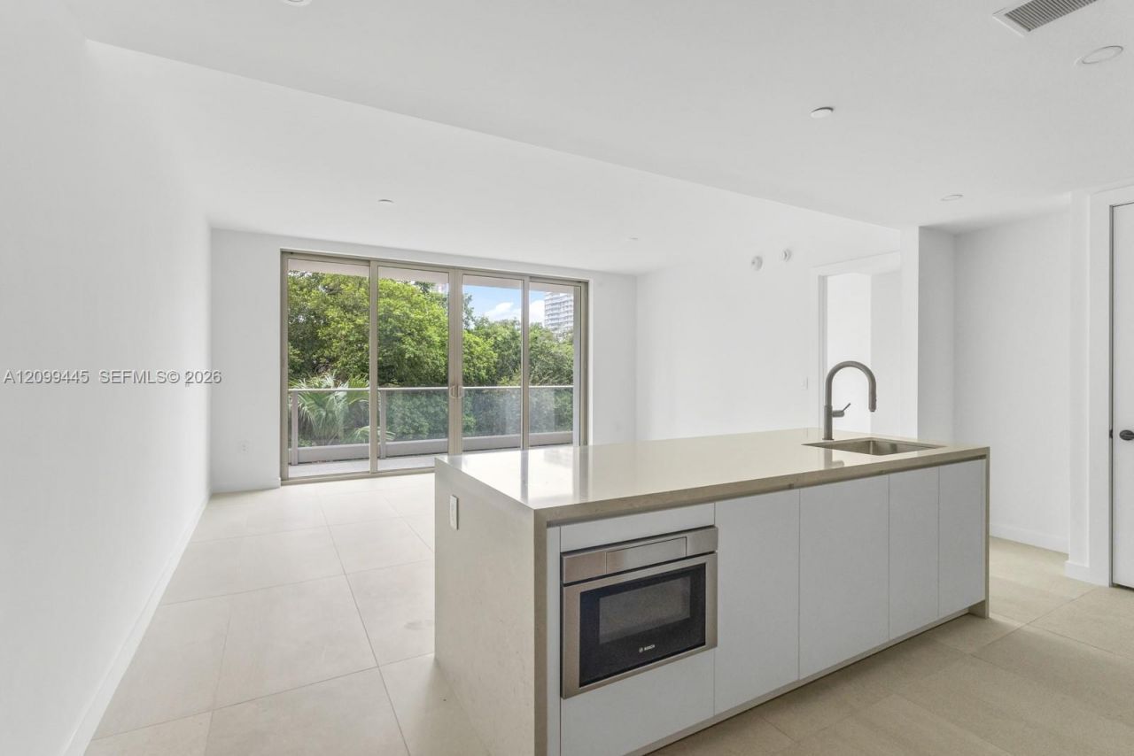 2200 Brickell Ave, Unit 201, Miami, FL 33129 Photo