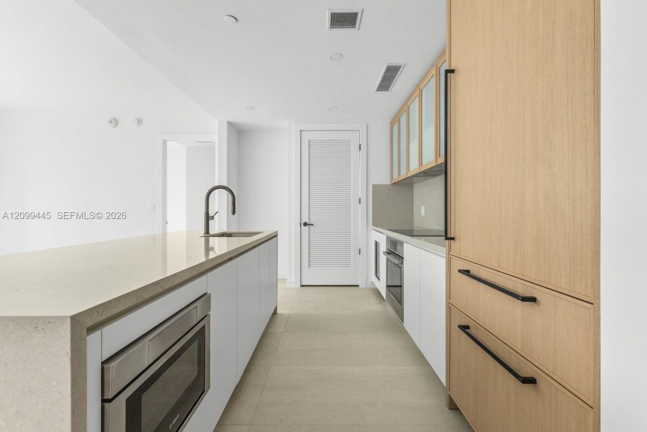 2200 Brickell Ave, Unit 201, Miami, FL 33129 Photo
