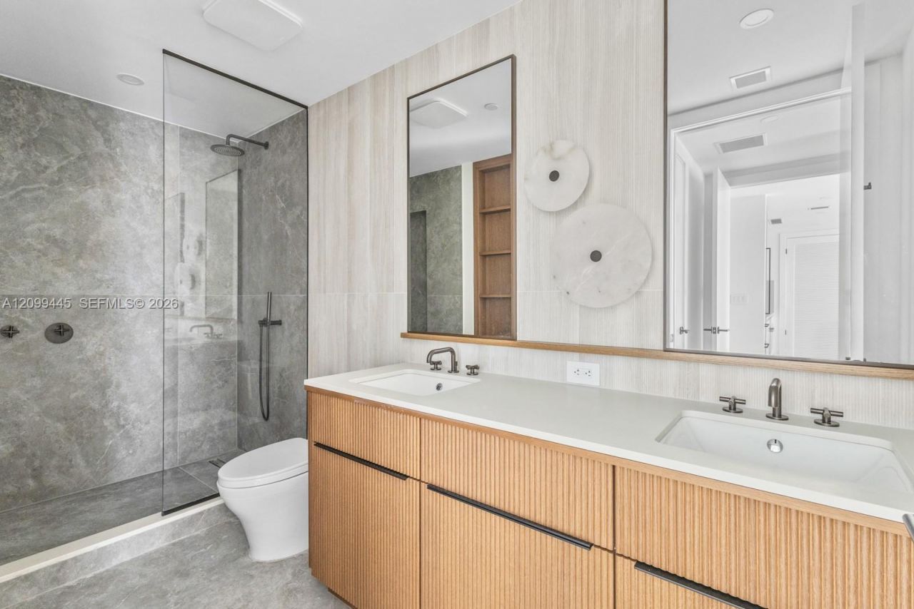 2200 Brickell Ave, Unit 201, Miami, FL 33129 Photo