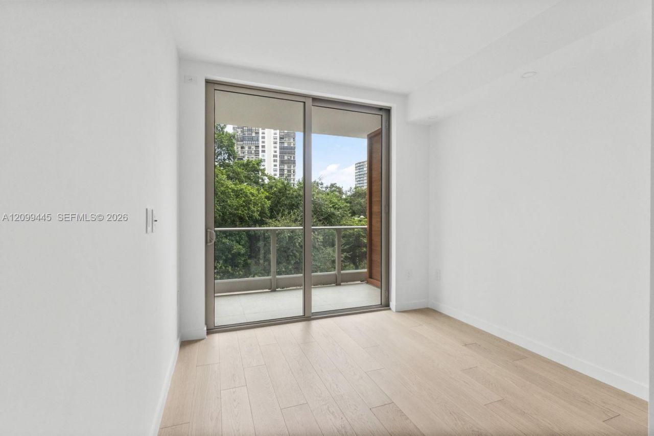 2200 Brickell Ave, Unit 201, Miami, FL 33129 Photo