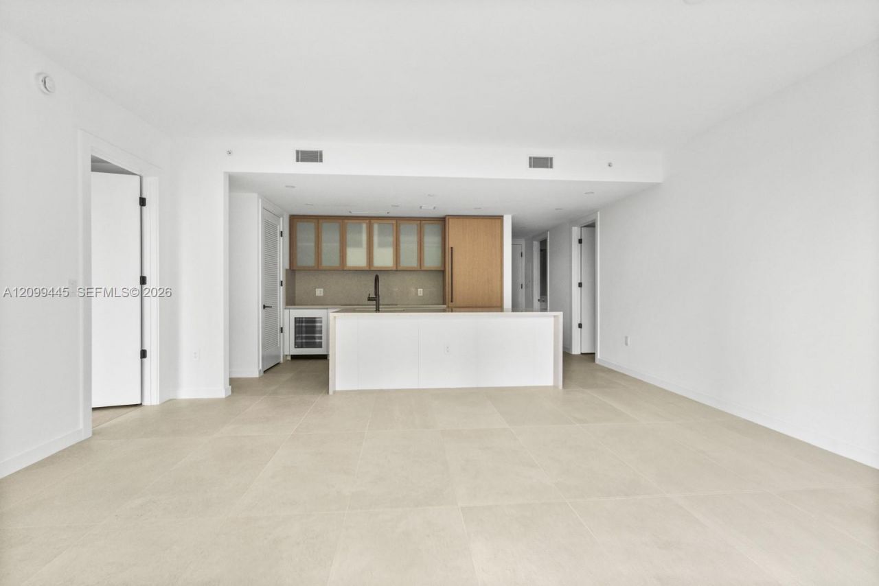 2200 Brickell Ave, Unit 201, Miami, FL 33129 Photo