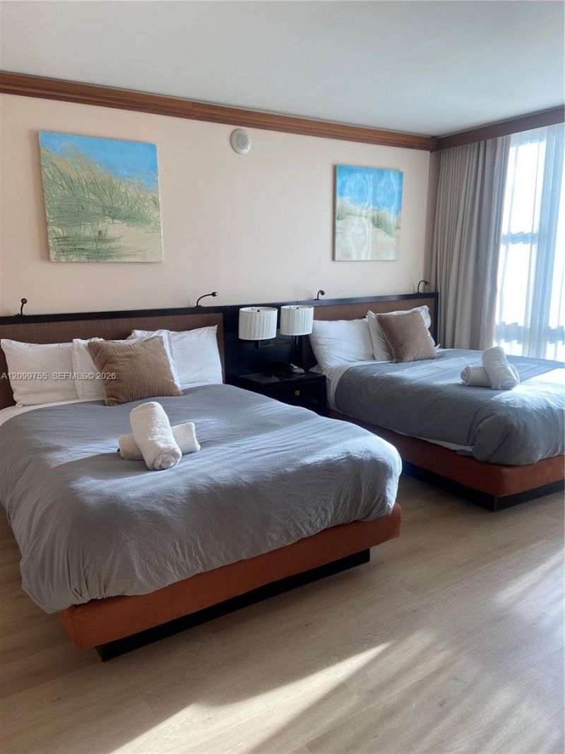 6801 Collins Ave, Unit 401, Miami Beach, FL 33141 Photo