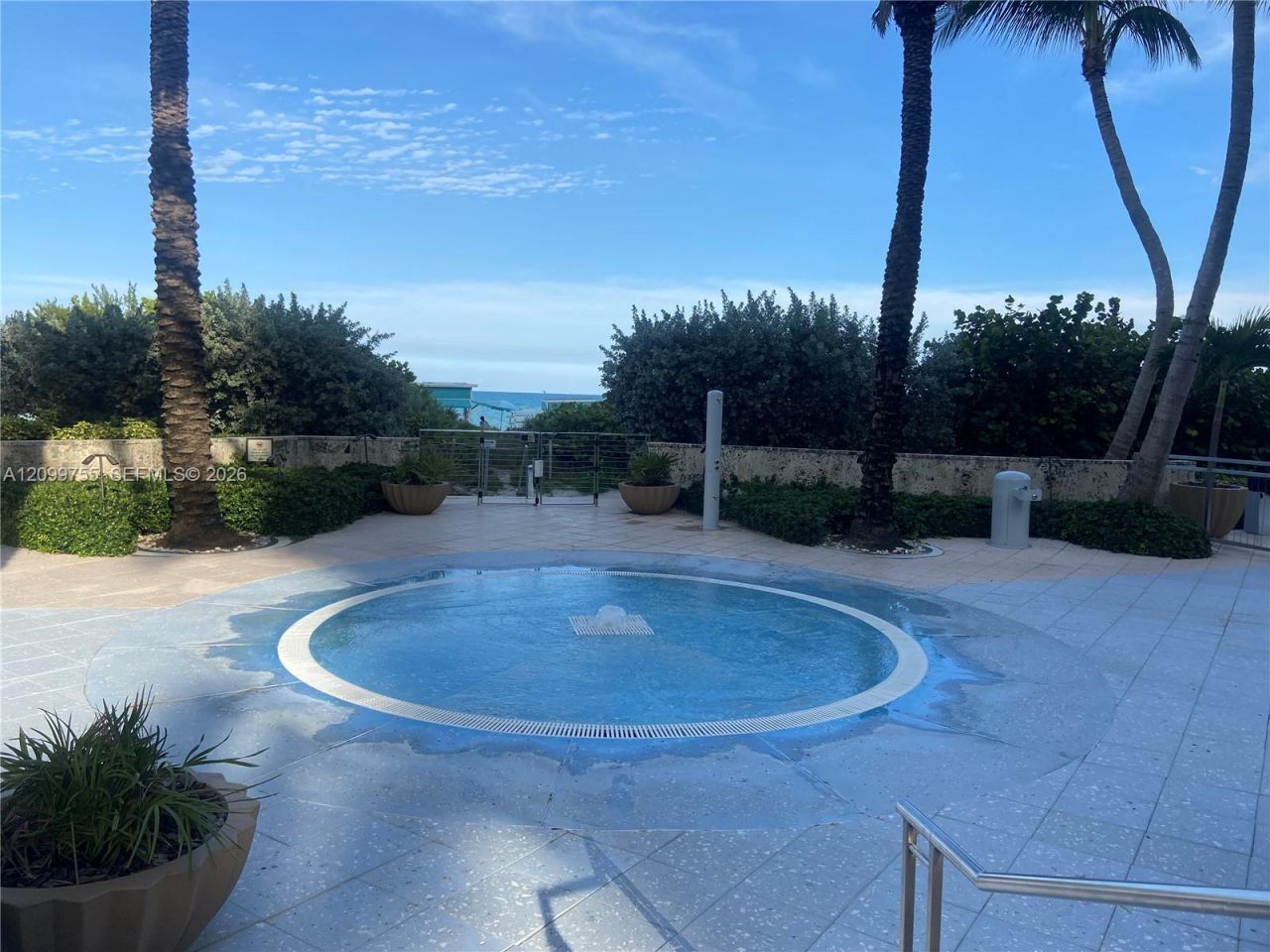 6801 Collins Ave, Unit 401, Miami Beach, FL 33141 Photo