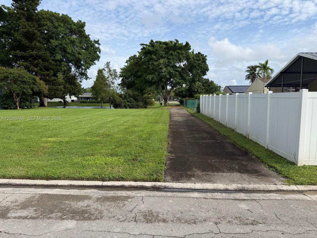 8289 Barnyard Way , Boca Raton, FL 33433 Photo