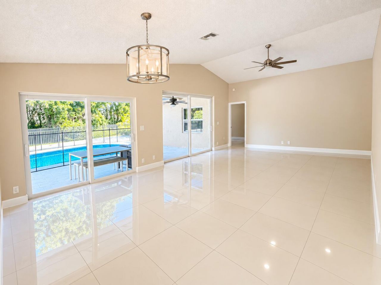 8045 Copenhagen Way, Boca Raton, FL 33434 Photo