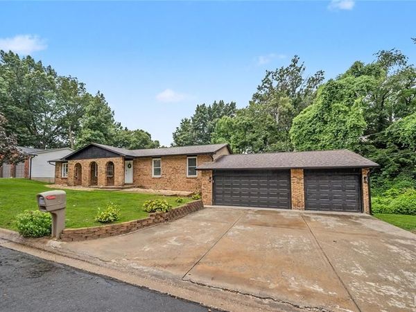 9 Beatrice Court, East Alton, IL 62024
