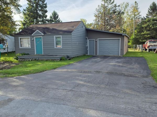 1065 Pine Road, Alpena, MI 49707