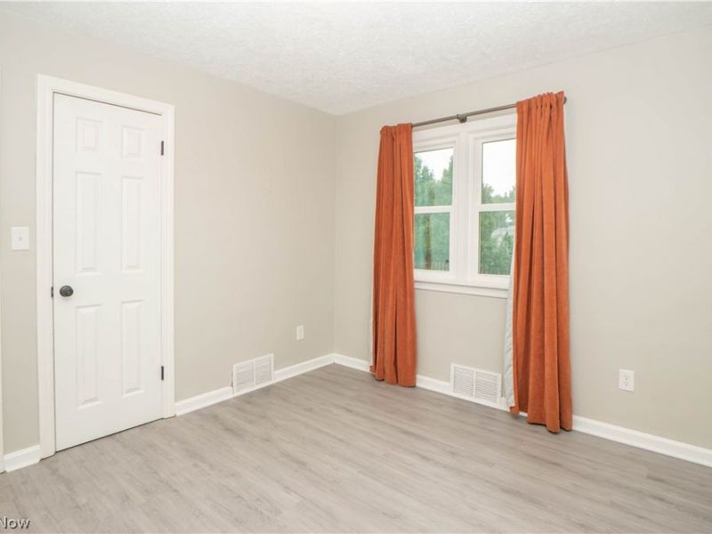 3809 Frazer Avenue NW, Canton, OH 44709 Photo 18