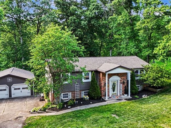 930 Ivy Drive, Zanesville, OH 43701