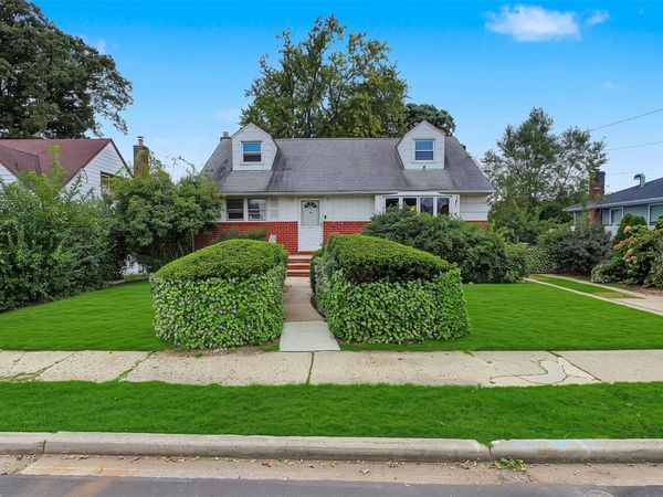 702 Partridge Avenue, West Hempstead, NY 11552