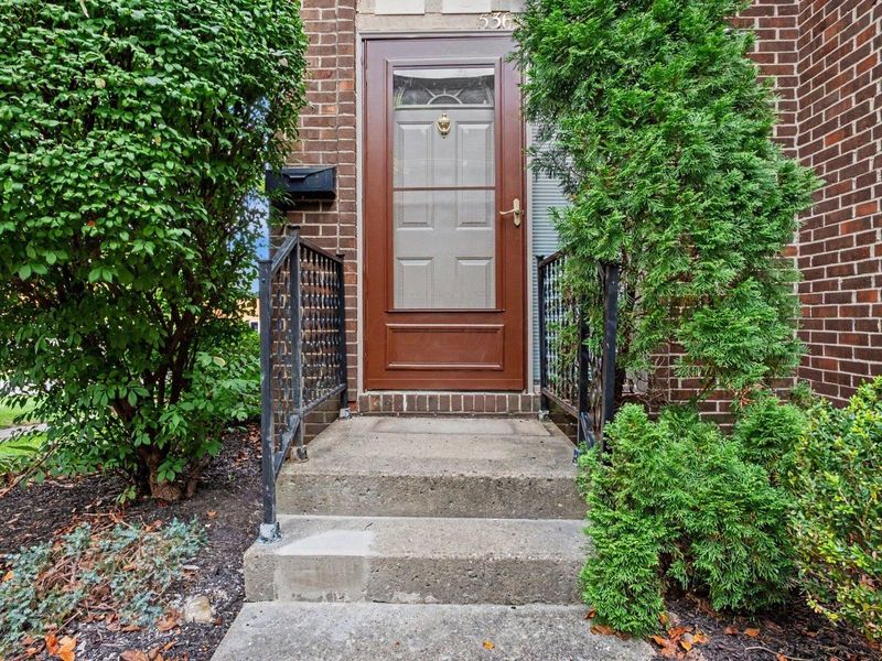 5361 Valley Lane E, Unit Z67, Columbus, OH 43231 Photo 3