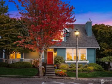 19700 Jensen Way NE, Poulsbo, WA 98370