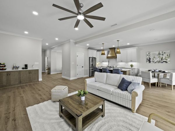 56 Deer Valley Cir , Winchester, TN 37398