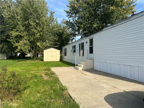 12205 Goshen Road , Unit 84, Salem, OH 44460