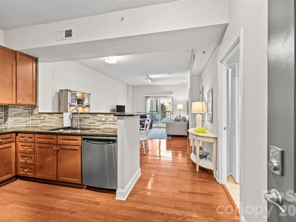 721 Governor Morrison Street , Unit 415, Charlotte, NC 28211