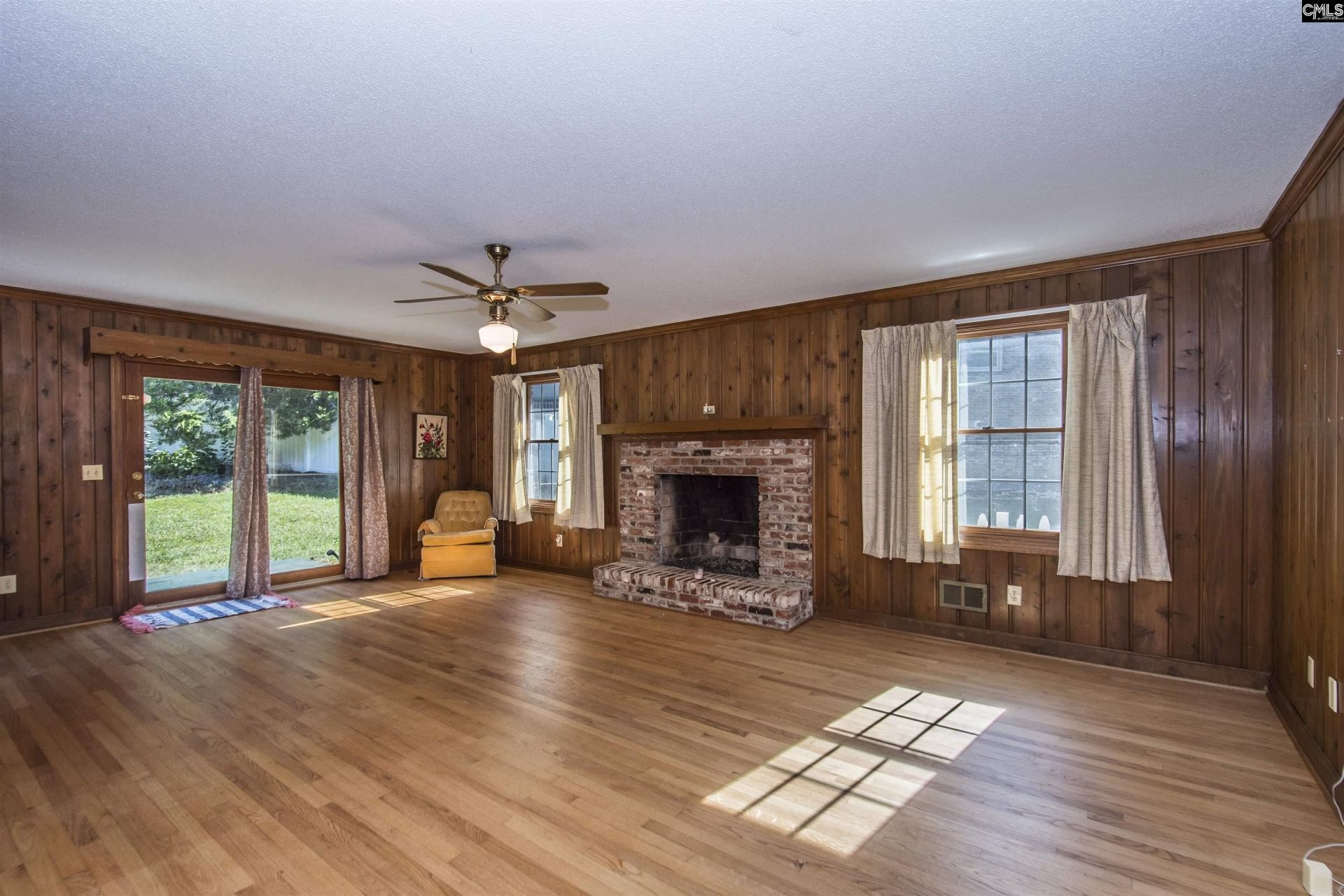 261 White Falls Drive  Photo 9