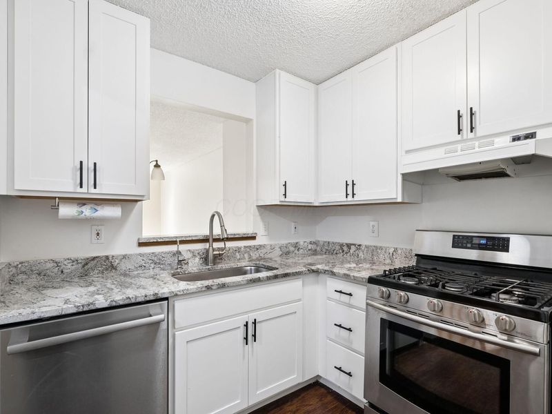 187 Malloy Lane, Unit 26B, Blacklick, OH 43004 Photo 13