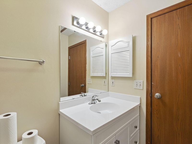 187 Malloy Lane, Unit 26B, Blacklick, OH 43004 Photo 21