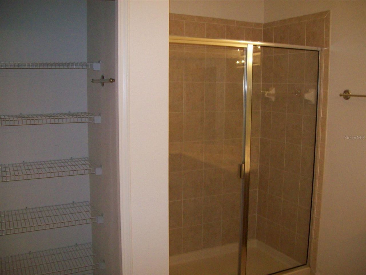 3459 Parkridge Circle, Unit 18-103, Sarasota, FL 34243 Photo