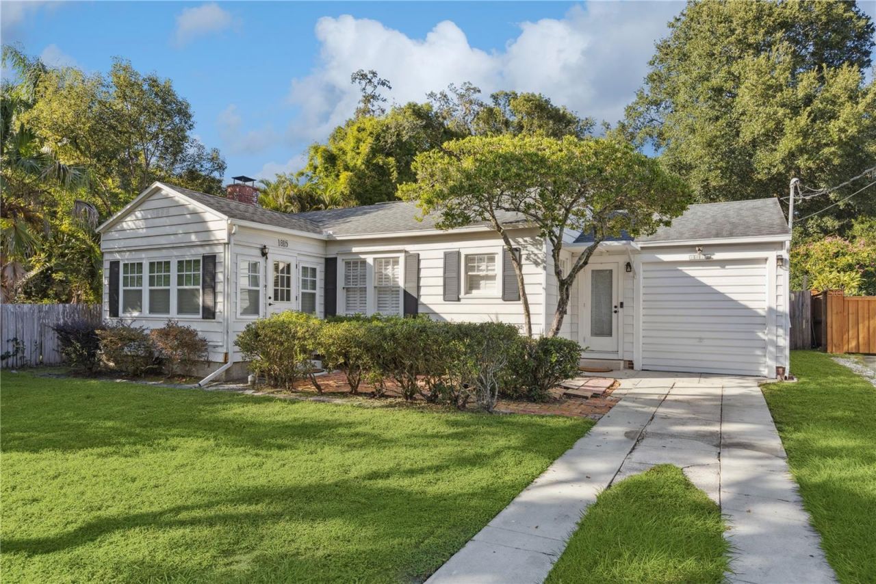 1815 E Central Boulevard, Orlando, FL 32803 Main Photo