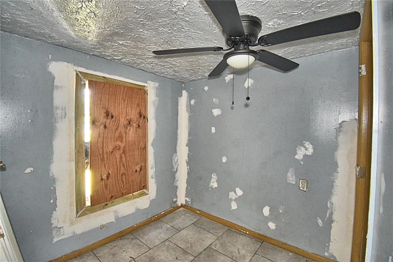 908 S Delaney Avenue , Avon Park, FL 33825 Photo