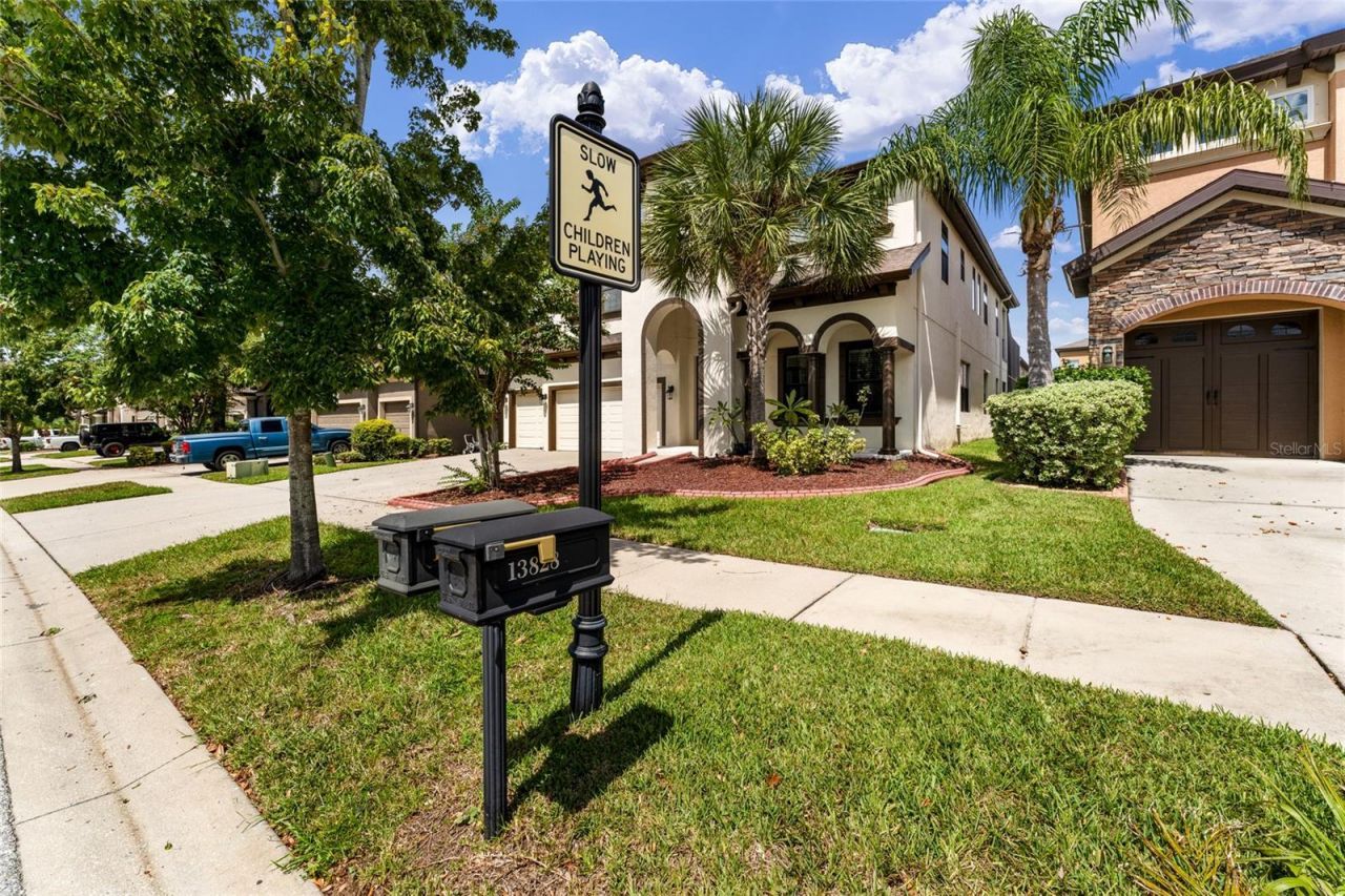 13826 Moonstone Canyon Drive, Riverview, FL 33579 Photo