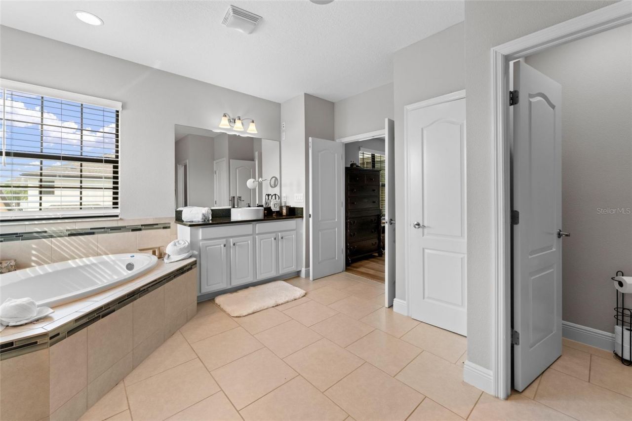 13826 Moonstone Canyon Drive, Riverview, FL 33579 Photo