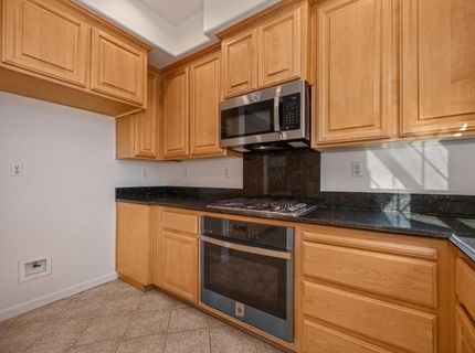 11013 International Dr, Rancho Cordova, CA 95670 Photo