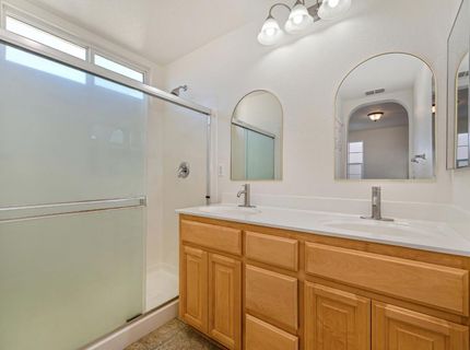 11013 International Dr, Rancho Cordova, CA 95670 Photo