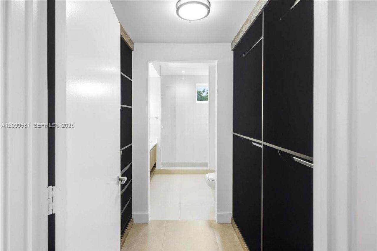 455 NE 39th St, Unit 202, Miami, FL 33137 Photo