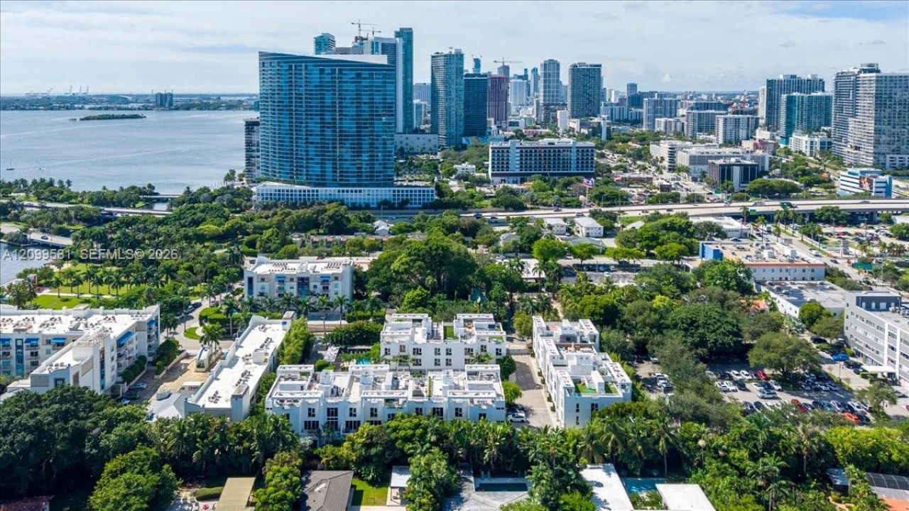 455 NE 39th St, Unit 202, Miami, FL 33137 Photo