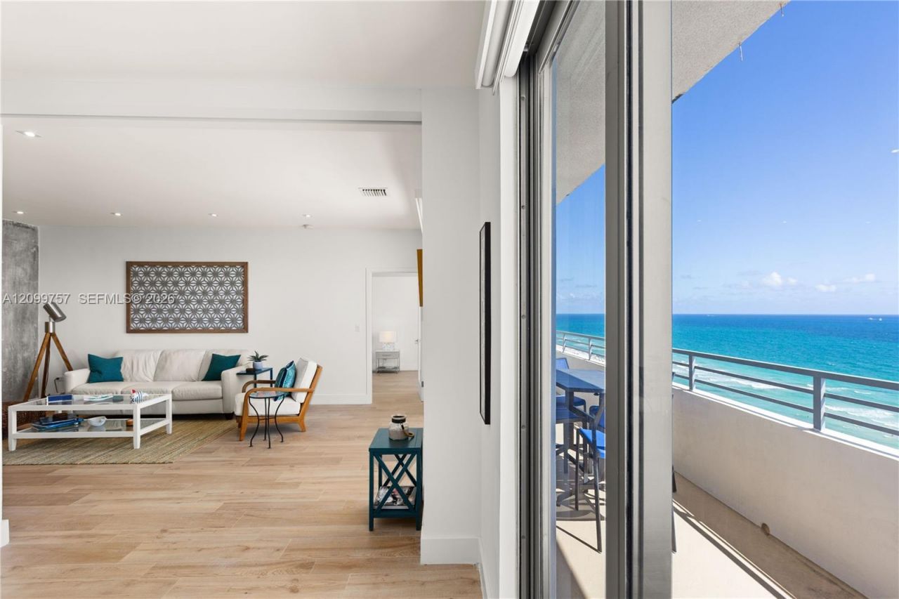 5555 Collins Ave , Unit 17J, Miami Beach, FL 33140 Photo