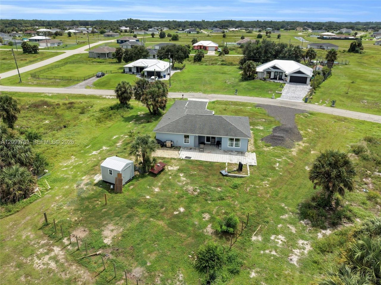 1046 Saturn Ct , Pineland, FL 33945 Photo