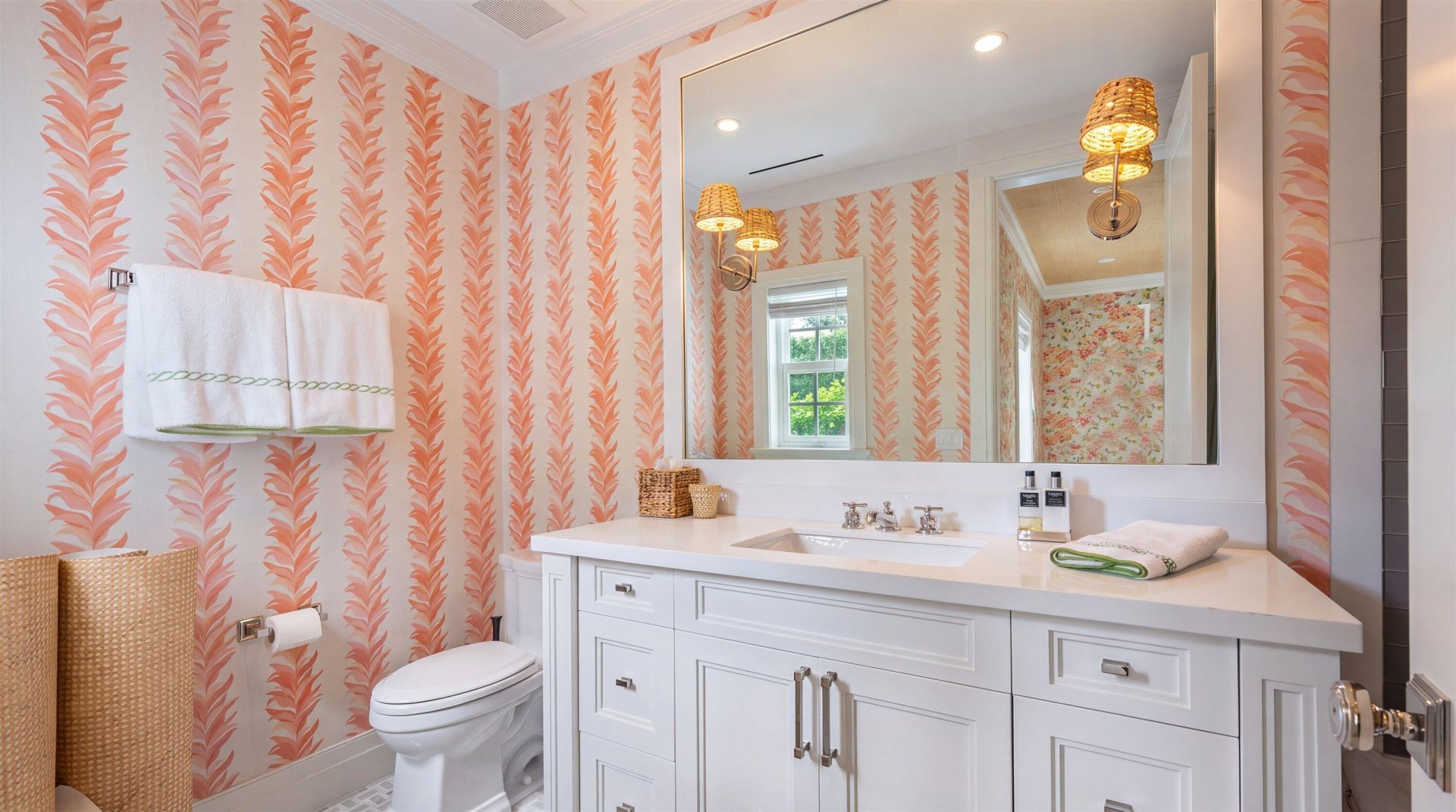 209 Sandpiper Drive, Palm Beach, FL 33480 Photo