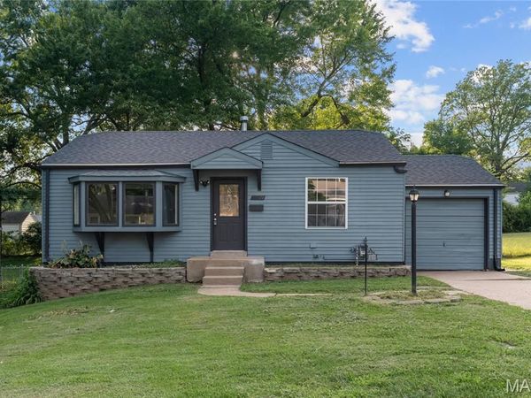 10171 Newbold Drive , St Louis, MO 63137