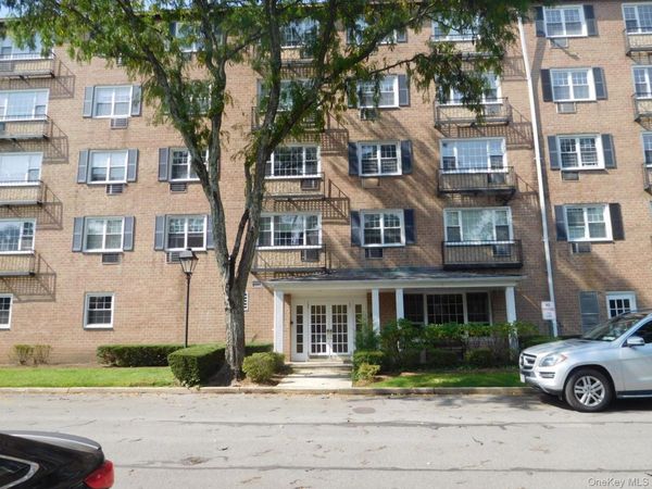 1 Consulate Drive , Unit 1-A, Tuckahoe, NY 10707