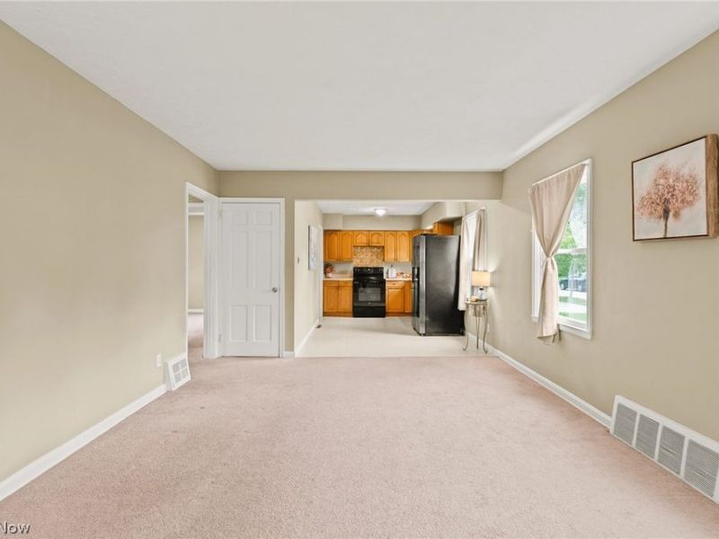 193 S Hawkins Avenue, Akron, OH 44313 Photo 12