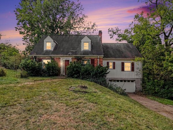 83 Greenbriar Avenue, Fort Mitchell, KY 41017
