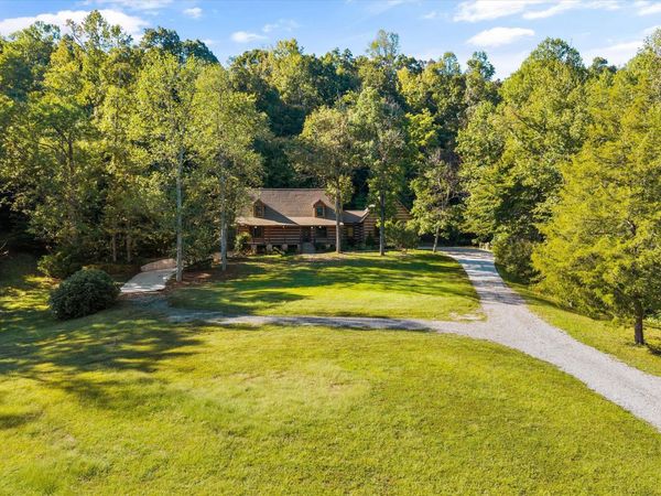144 Center Valley Rd, Clinton, TN 37716