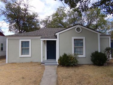 2423 Marfa Avenue, Dallas, TX 75216