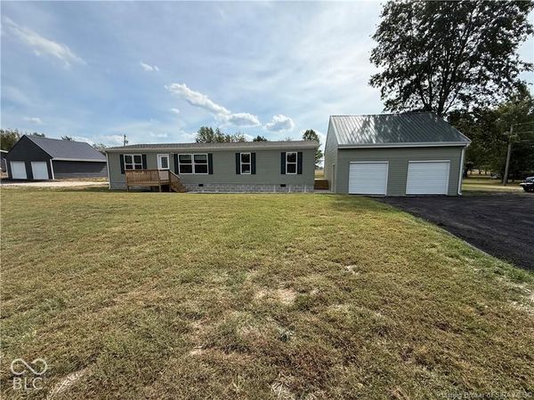 5950 N US HWY 31 , Seymour, IN 47274
