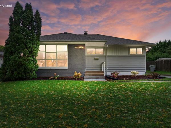 5306 N 107th St, Milwaukee, WI 53225